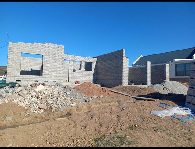 3 BEDROOM HOUSE FOR SALE IN HARBOUR LIGHTS
